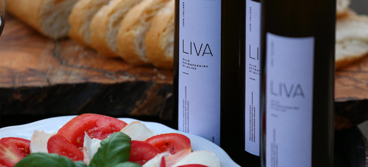 LIVA Olivenöl mit Tomate-Mozarella-Caprese